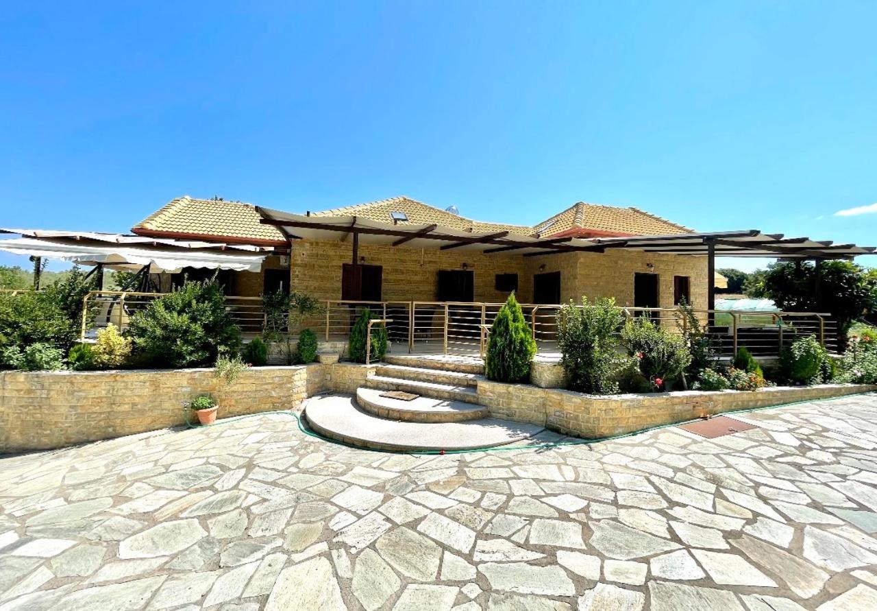 Rouga Paradise Resort Vónitsa Exterior foto